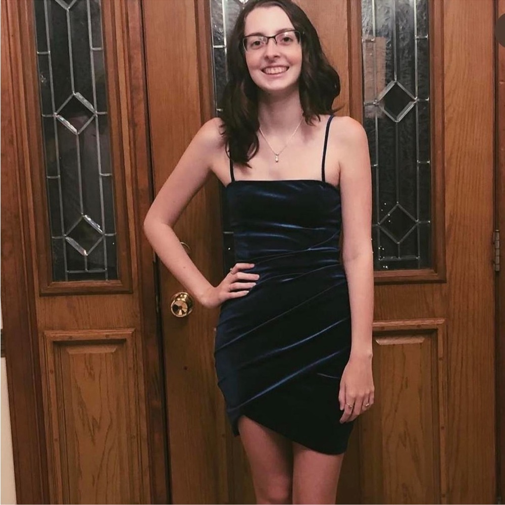 Windsor Midnight Blue Velvet Mini Dress